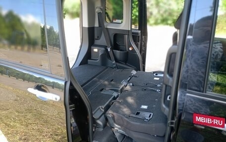 Toyota Roomy I, 2020 год, 1 090 000 рублей, 19 фотография
