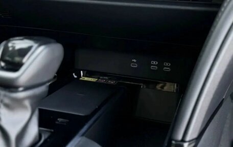 Toyota Camry, 2024 год, 4 100 000 рублей, 21 фотография