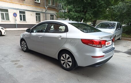 KIA Rio III рестайлинг, 2016 год, 1 000 000 рублей, 5 фотография