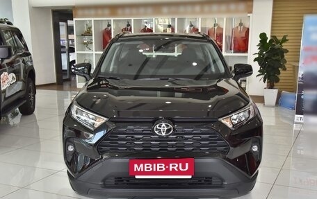 Toyota RAV4, 2025 год, 3 600 000 рублей, 2 фотография