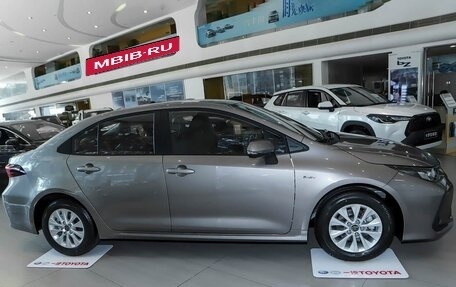Toyota Corolla, 2025 год, 2 375 000 рублей, 2 фотография