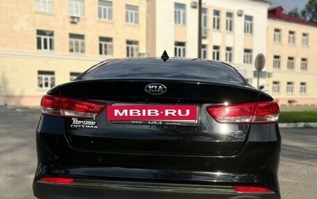 KIA Optima IV, 2018 год, 2 000 000 рублей, 13 фотография