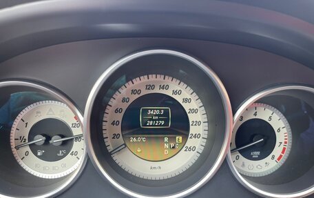 Mercedes-Benz CLS, 2011 год, 1 900 000 рублей, 7 фотография