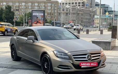 Mercedes-Benz CLS, 2011 год, 1 900 000 рублей, 3 фотография