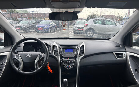Hyundai i30 II рестайлинг, 2013 год, 970 000 рублей, 2 фотография