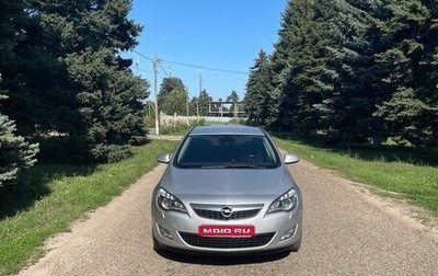 Opel Astra J, 2011 год, 810 000 рублей, 1 фотография