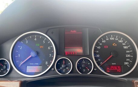 Volkswagen Touareg III, 2007 год, 880 000 рублей, 9 фотография