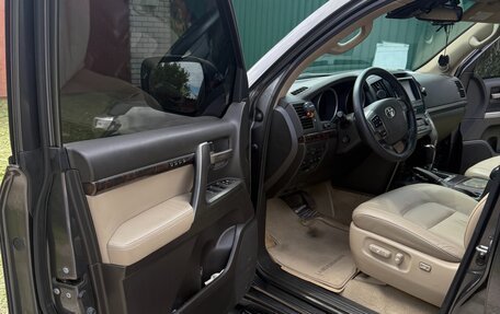 Toyota Land Cruiser 200, 2011 год, 3 650 000 рублей, 9 фотография