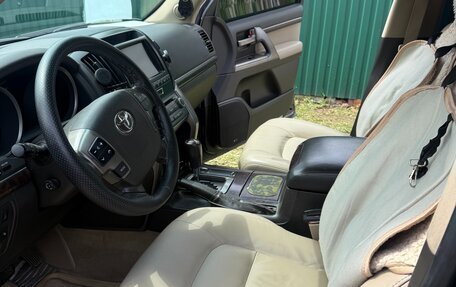 Toyota Land Cruiser 200, 2011 год, 3 650 000 рублей, 18 фотография
