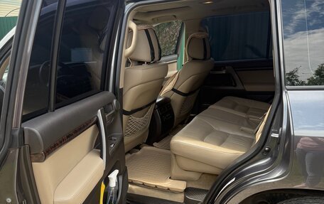 Toyota Land Cruiser 200, 2011 год, 3 650 000 рублей, 20 фотография