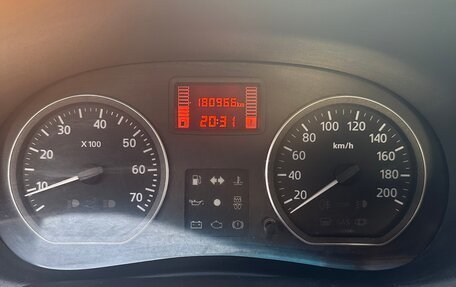 Renault Logan I, 2010 год, 450 000 рублей, 10 фотография