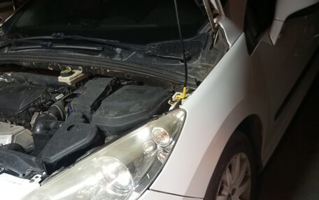 Peugeot 308 II, 2010 год, 350 000 рублей, 2 фотография