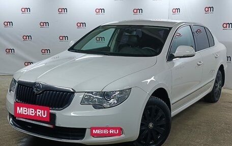 Skoda Superb III рестайлинг, 2012 год, 969 000 рублей, 3 фотография