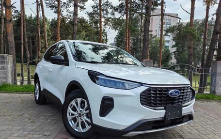 Ford Escape, 2023 год, 1 980 000 рублей, 1 фотография