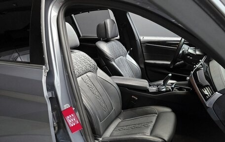 BMW 5 серия, 2022 год, 3 690 000 рублей, 6 фотография