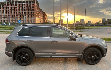 Volkswagen Touareg III, 2017 год, 4 650 000 рублей, 4 фотография