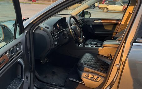 Volkswagen Touareg III, 2017 год, 4 650 000 рублей, 8 фотография