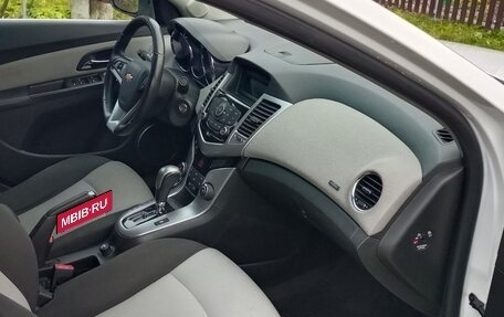 Chevrolet Cruze II, 2012 год, 790 000 рублей, 9 фотография