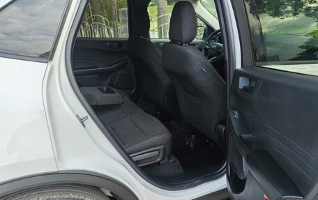 Ford Escape, 2023 год, 1 980 000 рублей, 30 фотография
