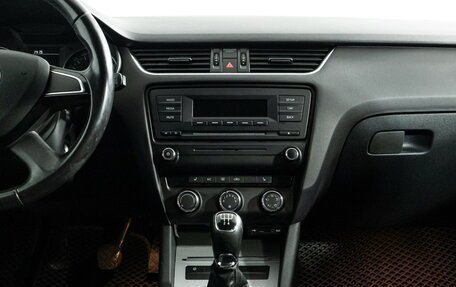 Skoda Octavia, 2014 год, 947 989 рублей, 14 фотография