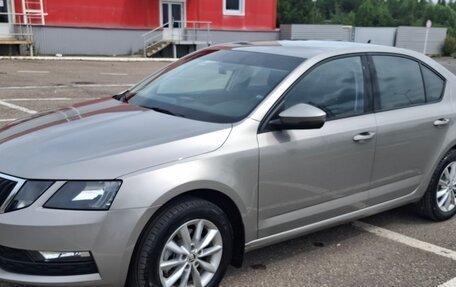 Skoda Octavia, 2020 год, 1 850 000 рублей, 2 фотография