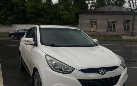 Hyundai ix35 I рестайлинг, 2013 год, 1 150 000 рублей, 2 фотография