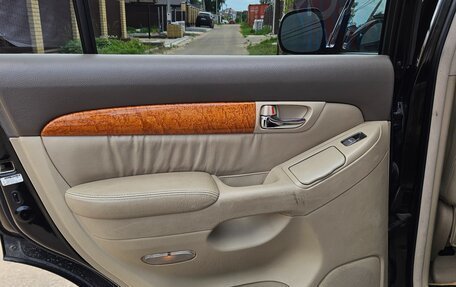 Lexus LX II, 2005 год, 1 950 000 рублей, 13 фотография