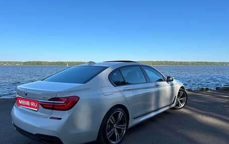 BMW 7 серия, 2018 год, 3 485 000 рублей, 8 фотография