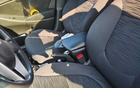 Hyundai Solaris II рестайлинг, 2014 год, 750 000 рублей, 11 фотография