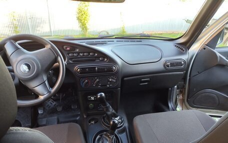 Chevrolet Niva I рестайлинг, 2012 год, 545 000 рублей, 4 фотография