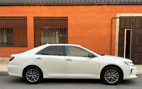 Toyota Camry, 2016 год, 1 850 000 рублей, 3 фотография
