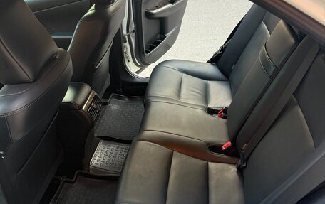 Toyota Camry, 2016 год, 1 850 000 рублей, 10 фотография
