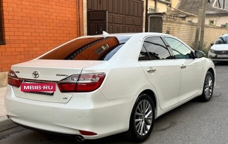 Toyota Camry, 2016 год, 1 850 000 рублей, 4 фотография