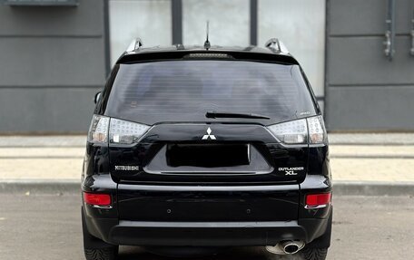 Mitsubishi Outlander III рестайлинг 3, 2011 год, 990 000 рублей, 10 фотография