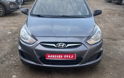 Hyundai Solaris II рестайлинг, 2011 год, 435 000 рублей, 1 фотография