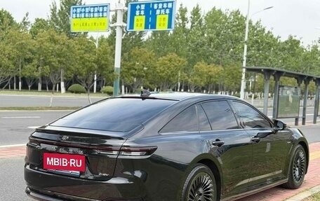 Toyota Crown, 2024 год, 5 999 548 рублей, 10 фотография
