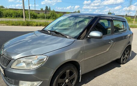 Skoda Fabia II, 2012 год, 450 000 рублей, 3 фотография