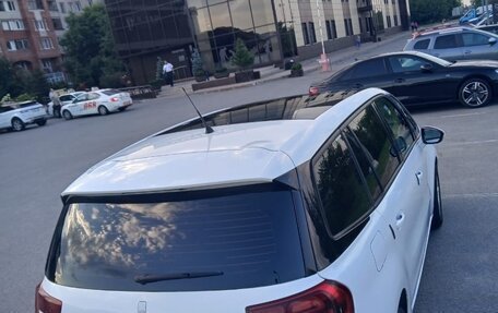 Citroen C4 Picasso II рестайлинг, 2017 год, 1 100 000 рублей, 2 фотография