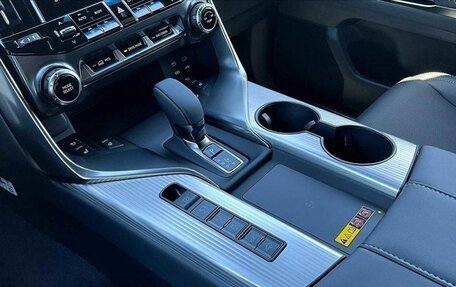 Lexus LX, 2025 год, 22 000 000 рублей, 5 фотография