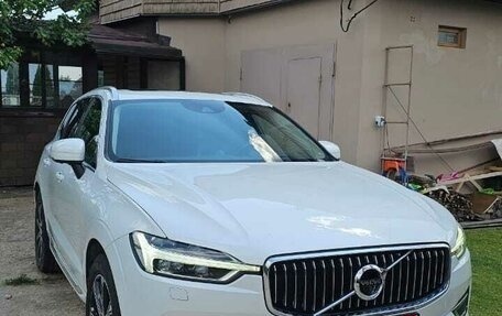 Volvo XC60 II, 2018 год, 4 500 000 рублей, 4 фотография