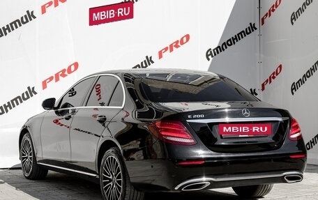 Mercedes-Benz E-Класс, 2016 год, 2 465 000 рублей, 5 фотография