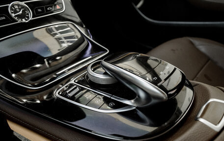 Mercedes-Benz E-Класс, 2016 год, 2 465 000 рублей, 27 фотография