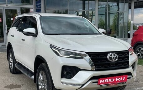 Toyota Fortuner II, 2020 год, 3 500 000 рублей, 4 фотография