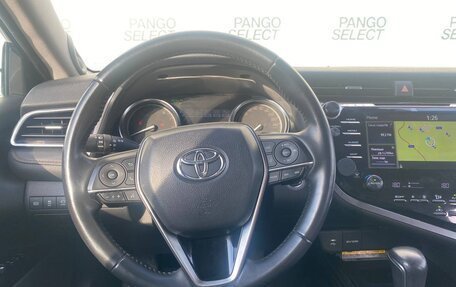 Toyota Camry, 2018 год, 2 950 000 рублей, 15 фотография