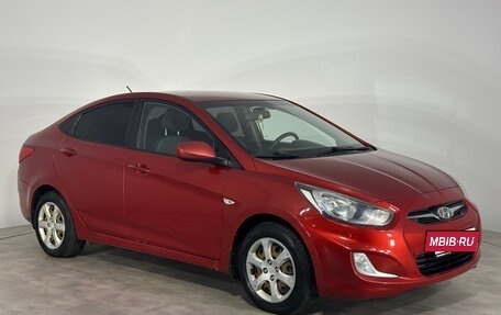 Hyundai Solaris II рестайлинг, 2013 год, 569 000 рублей, 3 фотография
