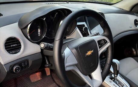 Chevrolet Cruze II, 2012 год, 720 000 рублей, 7 фотография