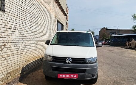 Volkswagen Transporter T5 рестайлинг, 2012 год, 1 500 000 рублей, 11 фотография