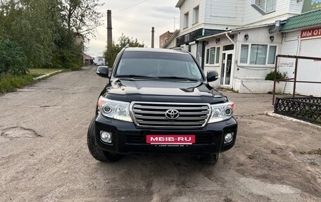 Toyota Land Cruiser 200, 2014 год, 4 200 000 рублей, 5 фотография