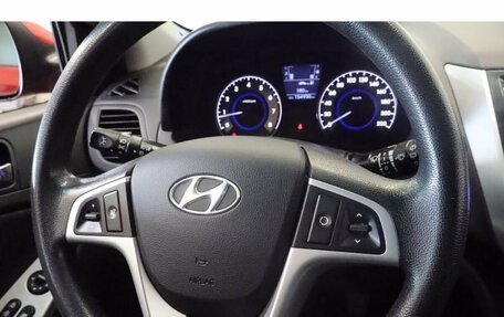 Hyundai Solaris II рестайлинг, 2011 год, 552 000 рублей, 8 фотография
