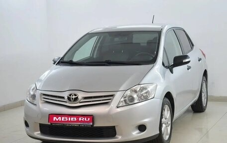 Toyota Auris II, 2010 год, 790 000 рублей, 1 фотография